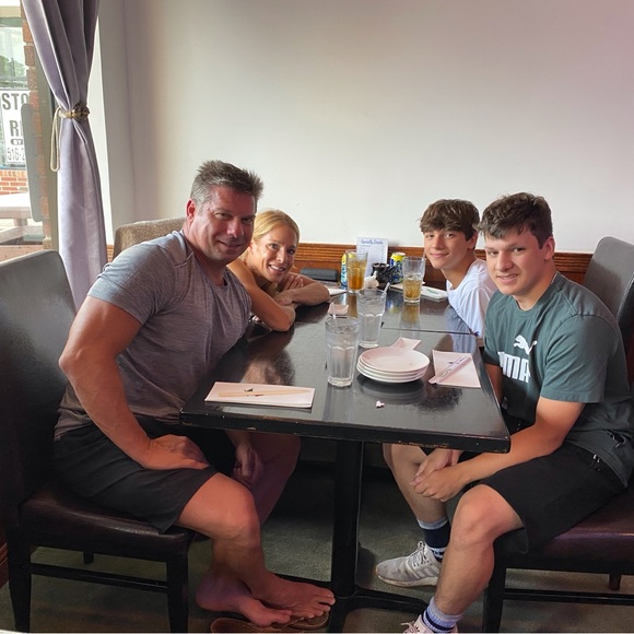 Meet your Posher, Melanie - Picture 3 of 7